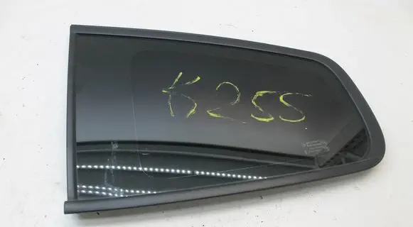 Chevrolet Orlando Rear side window