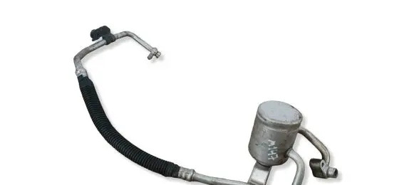 Nissan Leaf I (ZE0) Air conditioning (A/C) pipe/hose 