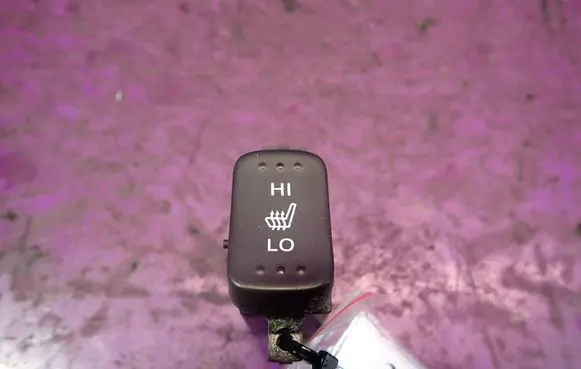 Honda CR-V Seat heating switch 