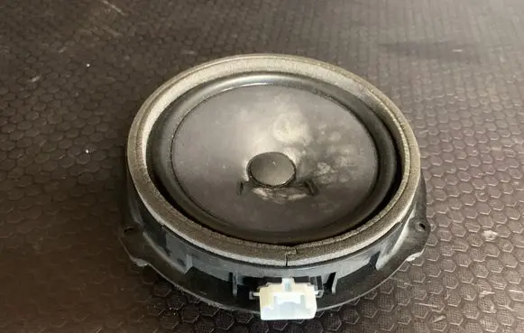 Jaguar XF X250 Front door speaker 6M2T18808AC
