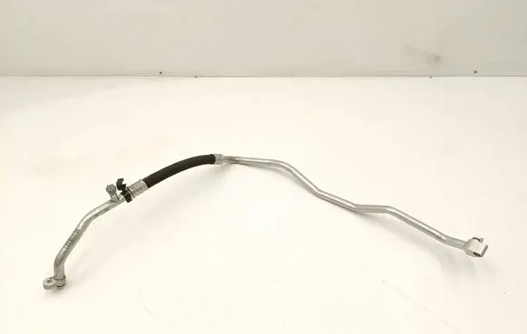 BMW 2 F46 Air conditioning (A/C) pipe/hose 6832950 001008850300T