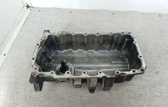 Volkswagen Tiguan Oil sump 03C103603