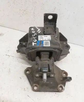 Hyundai Tucson TL Gearbox mount 21830D3200 157005 1222043