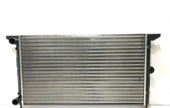 Volkswagen Sharan Coolant radiator 7M0121253B 7258107 95VW8005AB
