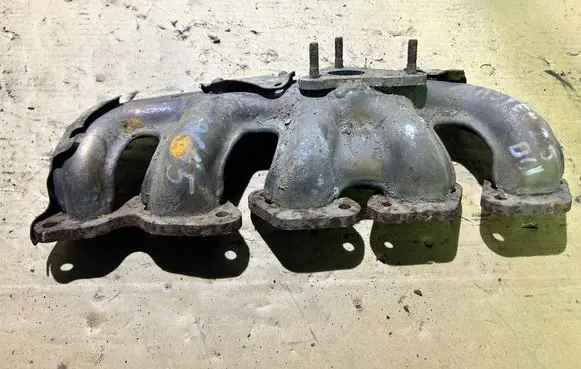 Renault Master II Exhaust manifold 8200641758