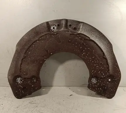 Mercedes-Benz C W205 Front brake disc dust cover plate