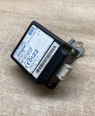 Toyota Yaris Door control unit/module 8974152021