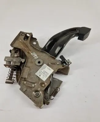Volkswagen Touareg I Handbrake/parking brake lever assembly 7L0721797C