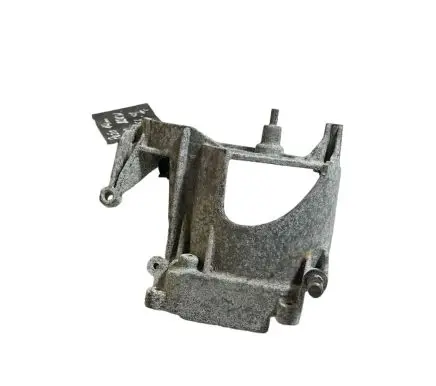 Peugeot 3008 I Engine mounting bracket 9672309780