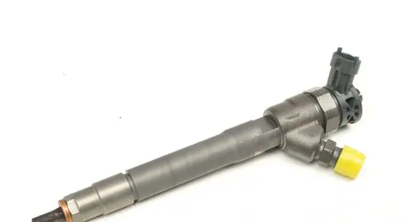 Opel Vivaro Fuel injector 0445110569