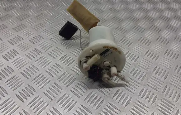 Suzuki Alto In-tank fuel pump 15100-68KA0