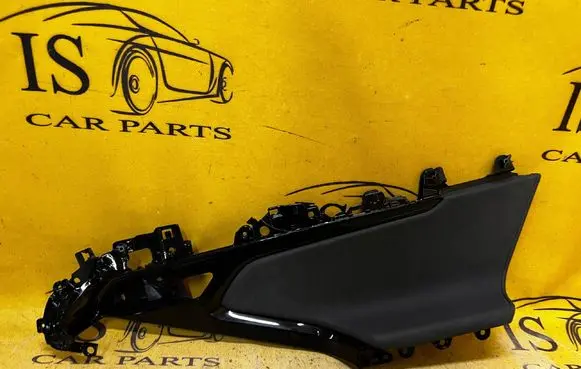 Land Rover Evoque II Front door card panel trim K8D222642B