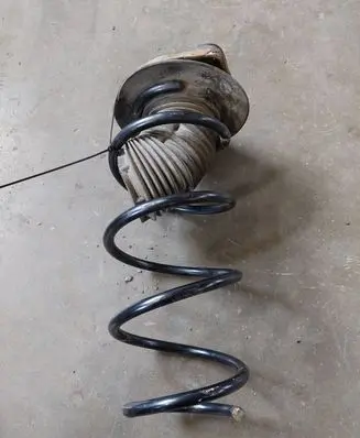 Mercedes-Benz C W204 Front coil spring