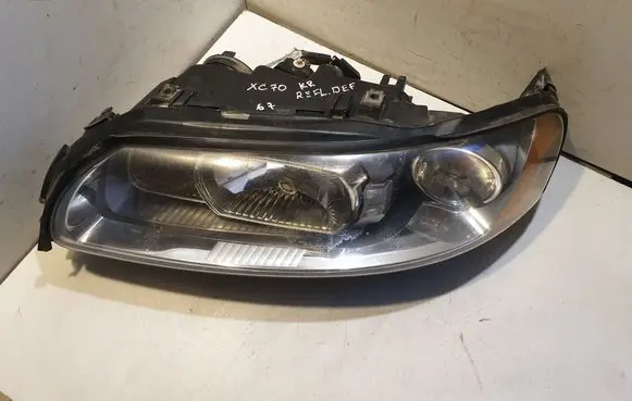 Volvo XC70 Headlight/headlamp 30698846 89900283 89035113