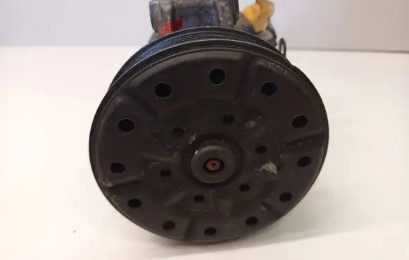 Toyota Avensis T250 Air conditioning (A/C) compressor (pump) GE4472601742