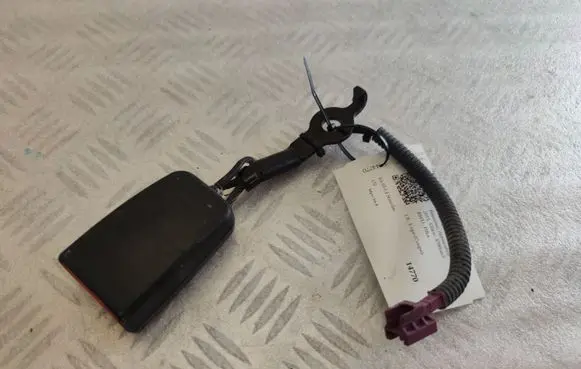 Mercedes-Benz S C217 Rear seatbelt buckle A2178600969