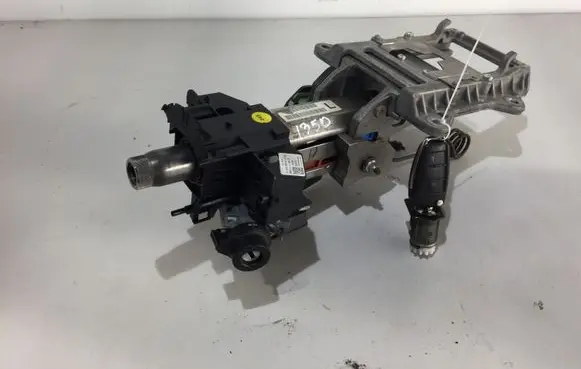 Audi A3 S3 8P Steering wheel axle 8P0907137BJ