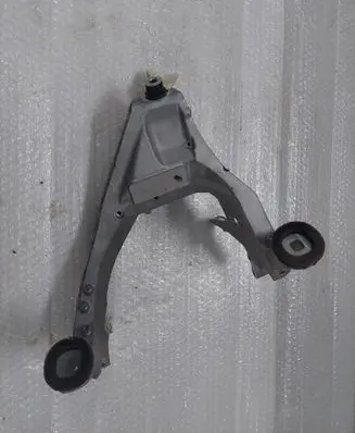 BMW 7 F01 F02 F03 F04 Steering rack mounting bracket 6140829