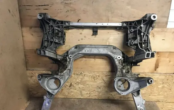 BMW 5 F10 F11 Front subframe 6797647