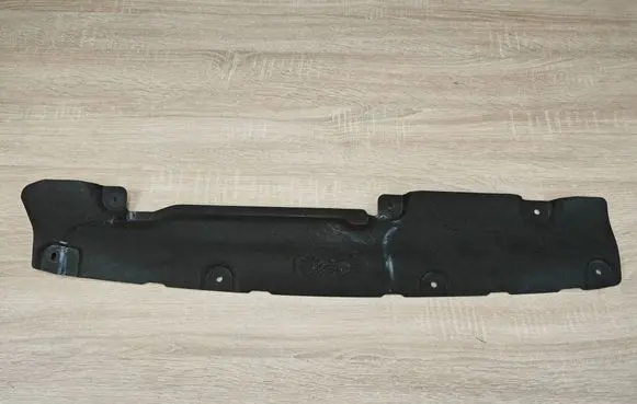 BMW 4 G22 G23 G24 G26 Engine splash shield/under tray 9880616