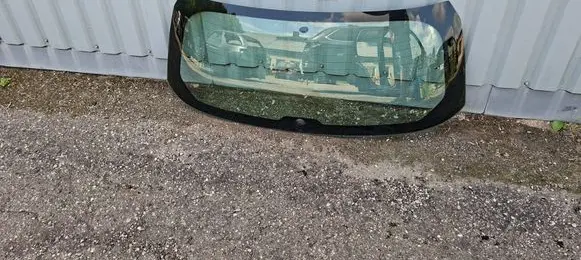 Citroen C4 II Picasso Rear windscreen/windshield window