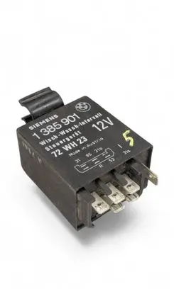 BMW 3 E30 Window wiper relay 1385901 61351385901