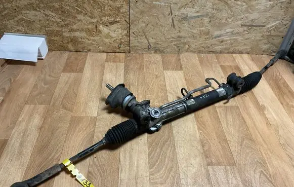 Opel Insignia A Steering rack P13292325 TNR1131C0002