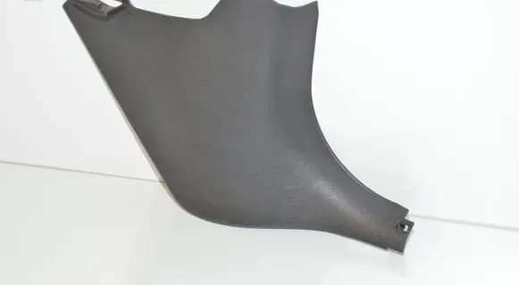 Other sill/pillar trim element