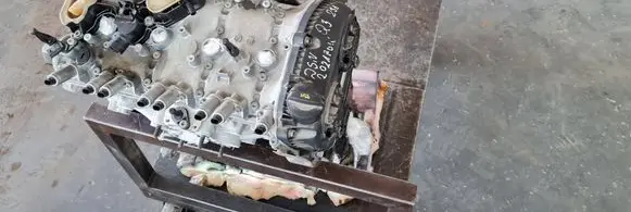 Audi Q3 F3 Engine DSN 06K103023N