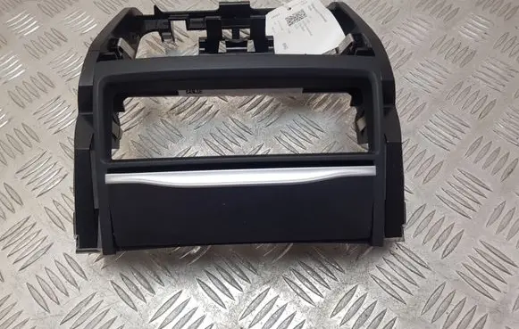 BMW 7 G11 G12 Cigarette lighter trim rear 9302186 58450713 9352337