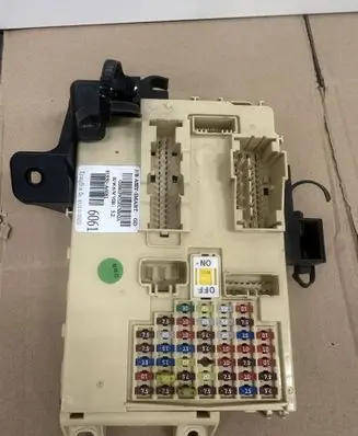 Hyundai i30 Fuse module 91950A6061
