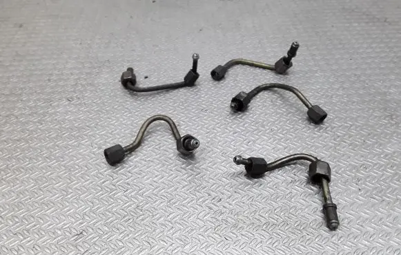 Alfa Romeo 156 Fuel injector supply line/pipe 