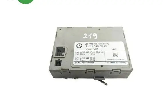 Mercedes-Benz CLS C219 Gateway control module A2115405645 A2115405745 A2114420000