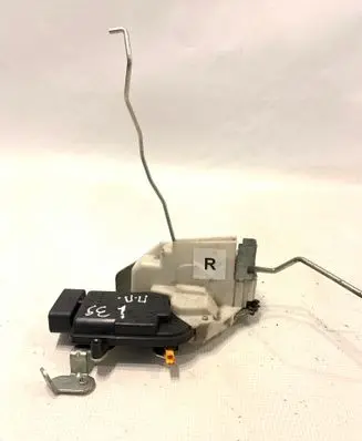 Suzuki Ignis Front door lock B07SPLR