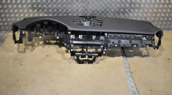 Porsche Cayenne (9Y0 9Y3) Dashboard KONSOLADESKA9Y