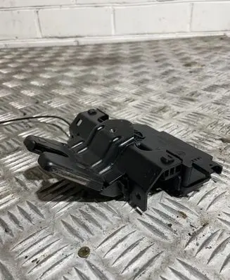 BMW 1 E81 E87 Tailgate/trunk/boot lock/catch/latch 7840617