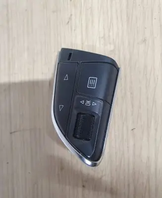 Audi A8 S8 D4 4H Steering wheel buttons/switches 4H0951523B 33011414