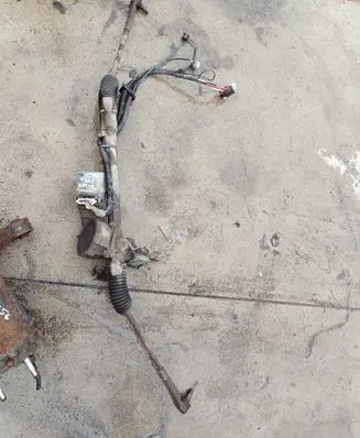 Subaru Forester SJ Steering rack