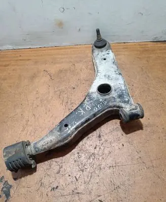 Volvo S40, V40 Front lower control arm/wishbone 