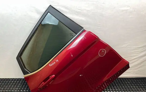 Ford Fiesta Rear door