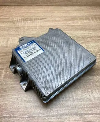 Mercedes-Benz E W210 Engine control unit/module ECU A0165457632