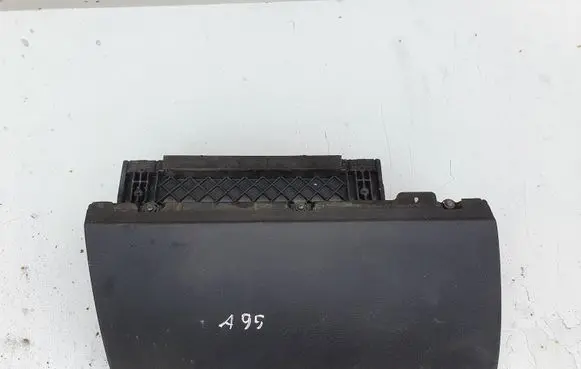BMW 7 E65 E66 Glove box lid/cover NOCODE