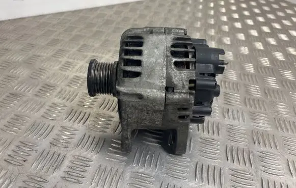 Renault Scenic III - Grand scenic III Generator/alternator 2606523B 212039021 231007033R