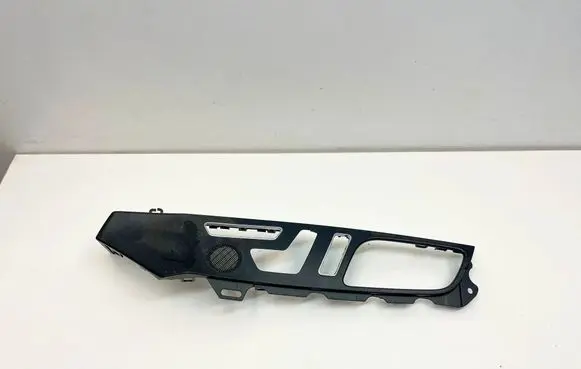 Mercedes-Benz SL R231 Front door card panel trim A2317270428 2317270428