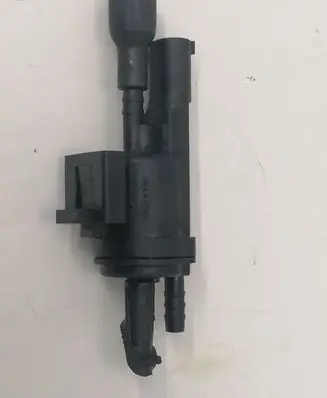 Mercedes-Benz E W212 Valve vacuum 0025401497