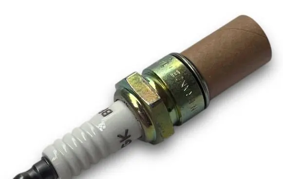 Renault Trafic II (X83) Spark plug S684 7700860235