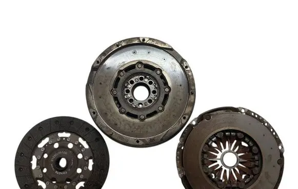 Toyota Avensis T270 Clutch set kit 8125005160