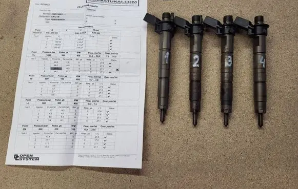 Fuel injectors set
