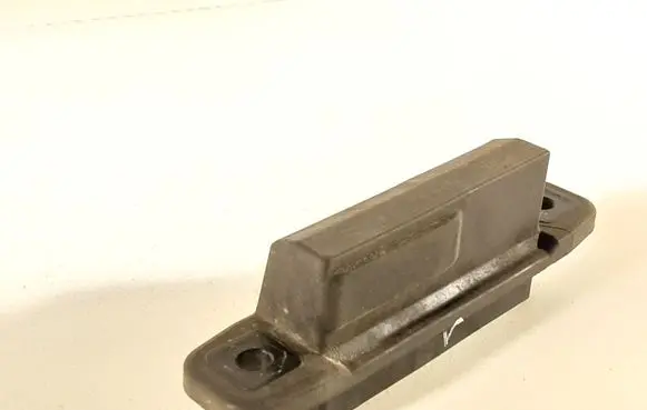 Toyota Verso Tailgate opening switch 0505X98