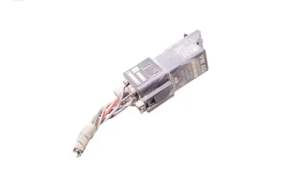 Volkswagen Caddy Glow plug pre-heat relay 038907281D